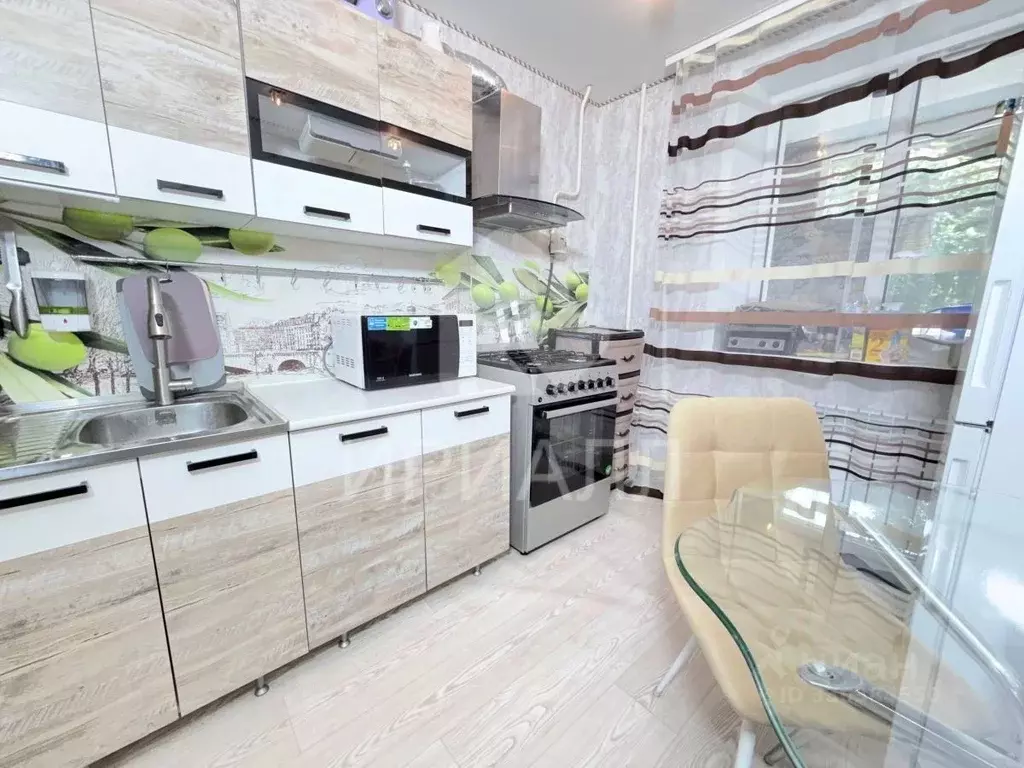 3-к кв. Курская область, Железногорск ул. Ленина, 45к2 (59.6 м) - Фото 1