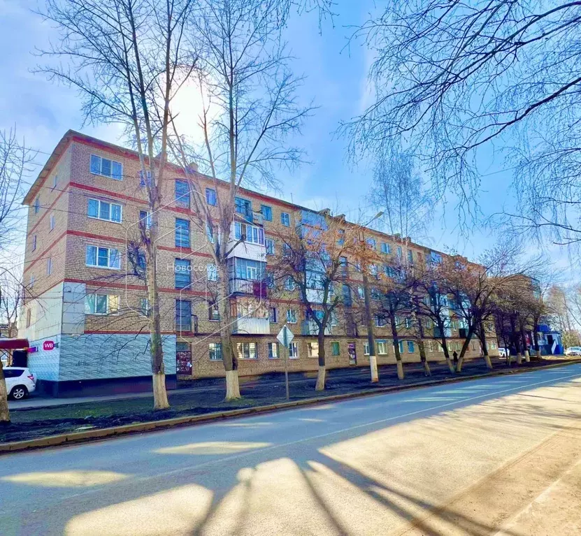 3-к кв. Мордовия, Рузаевка бул. Горшкова, 4 (58.0 м) - Фото 0