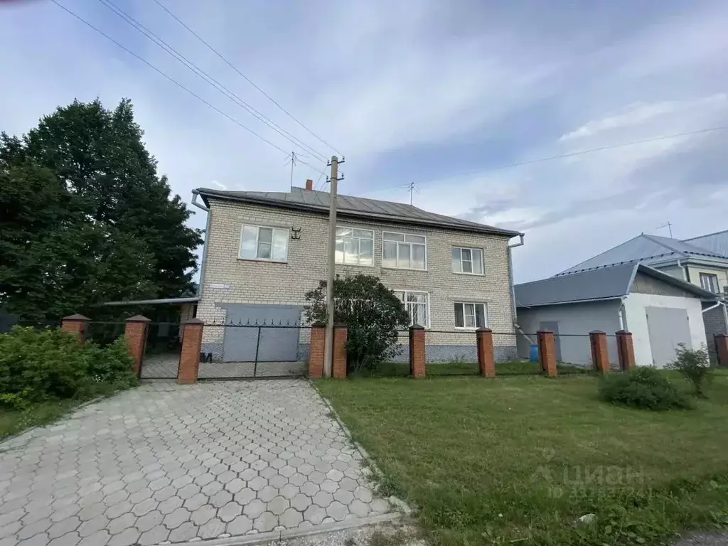 Коттедж в Алтайский край, Барнаул Мраморная ул., 65 (346 м) - Фото 2