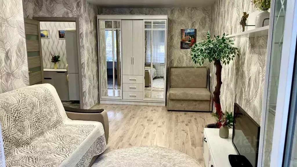 1-к кв. Крым, Феодосия ул. Земская, 16 (32.0 м) - Фото 1