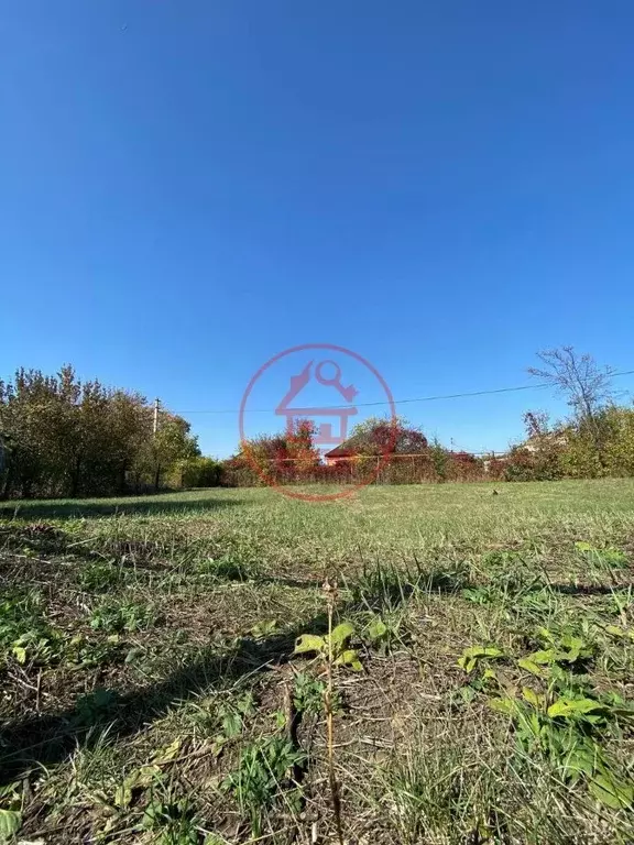 Участок в Краснодарский край, Армавир Мебельщик СНТ, проезд Липовый ... - Фото 1