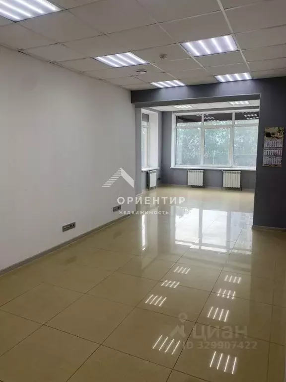 Офис в Свердловская область, Екатеринбург ул. Смазчиков, 3 (43 м) - Фото 1