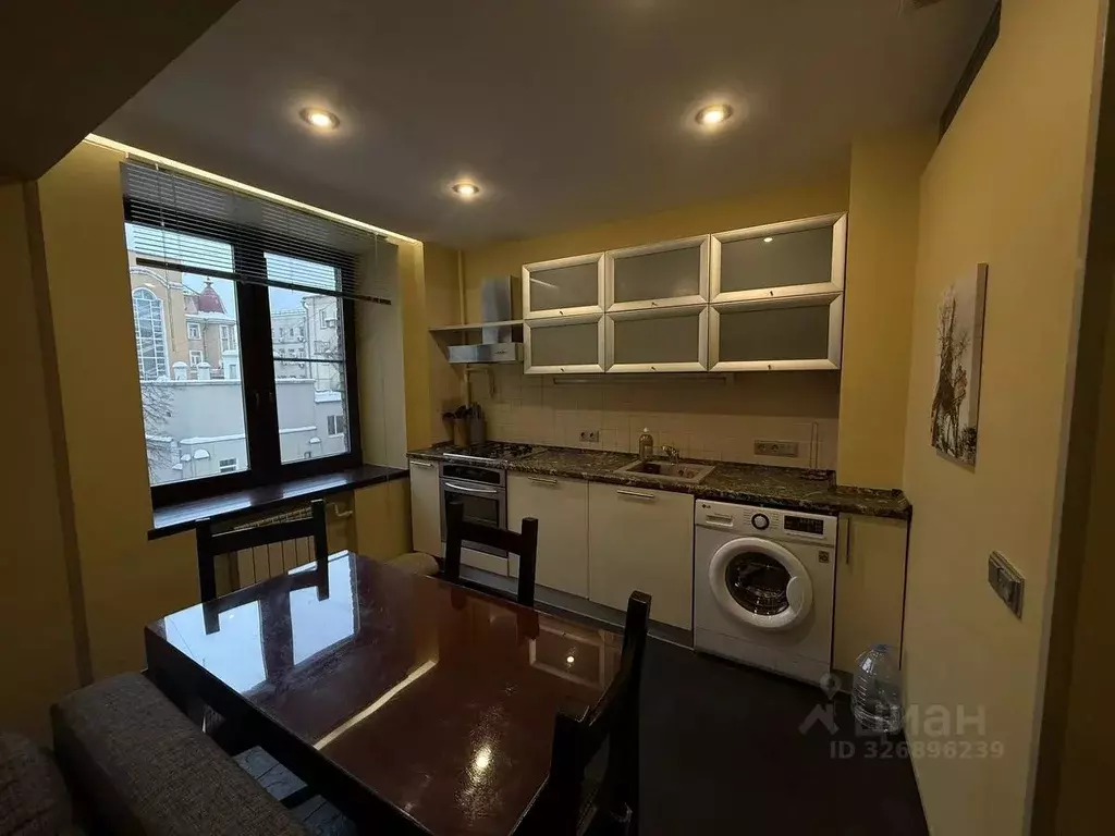 2-к кв. Москва Малая Сухаревская пл., 2/4 (56.0 м) - Фото 1