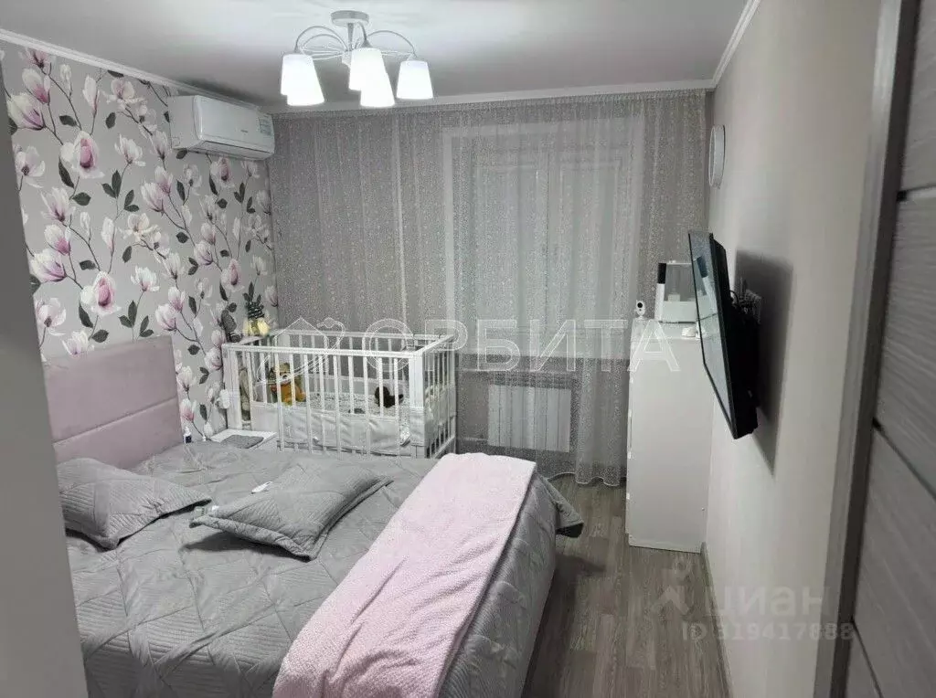 3-к кв. Тюменская область, Тюмень ул. Газопромысловая, 2 (69.0 м) - Фото 0