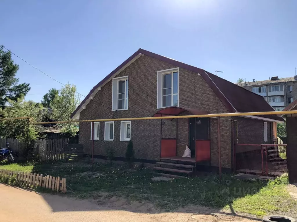 Дом в Кировская область, Киров Сошени сл., Трудовая ул., 28 (200 м) - Фото 1