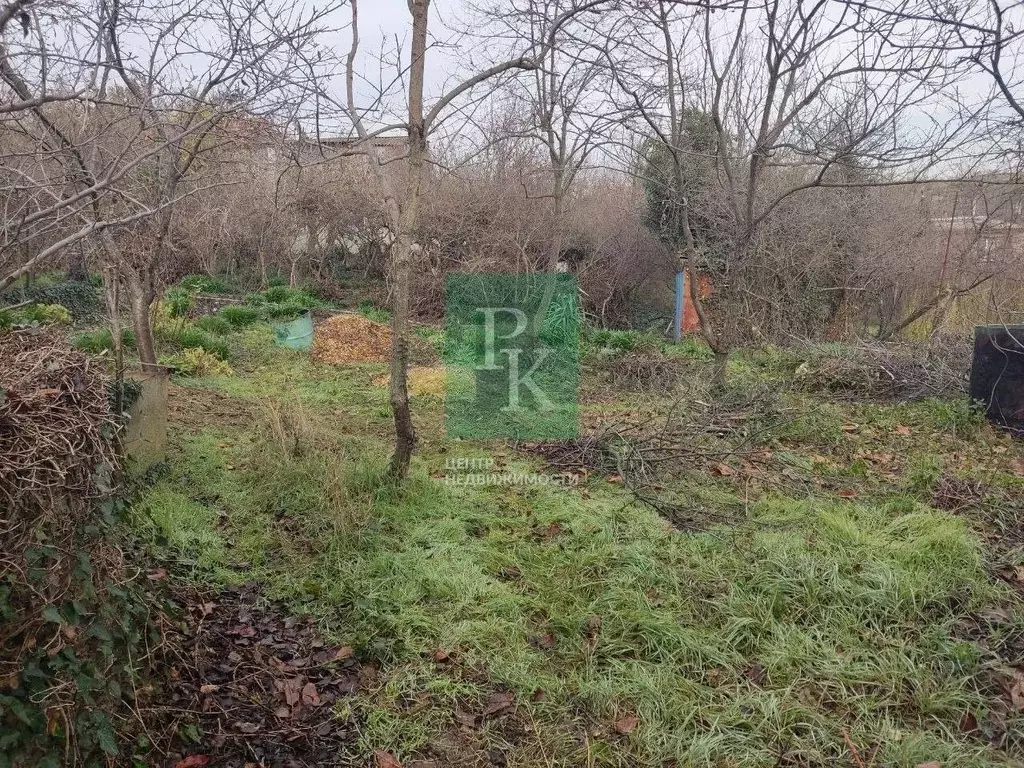 Участок в Севастополь Сапун-гора СНТ, ул. Сержанта Курбанова, 7 (8.6 ... - Фото 0