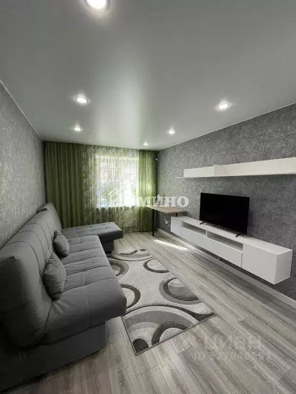 3-к кв. Тюменская область, Тюмень Мелиораторов мкр, ул. Голышева, 2 ... - Фото 1