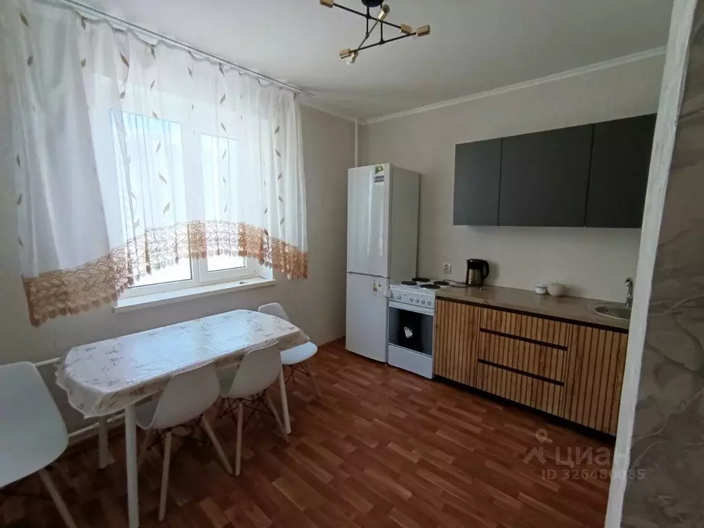 1-к кв. Курская область, Курск просп. Вячеслава Клыкова, 80 (37.0 м) - Фото 2