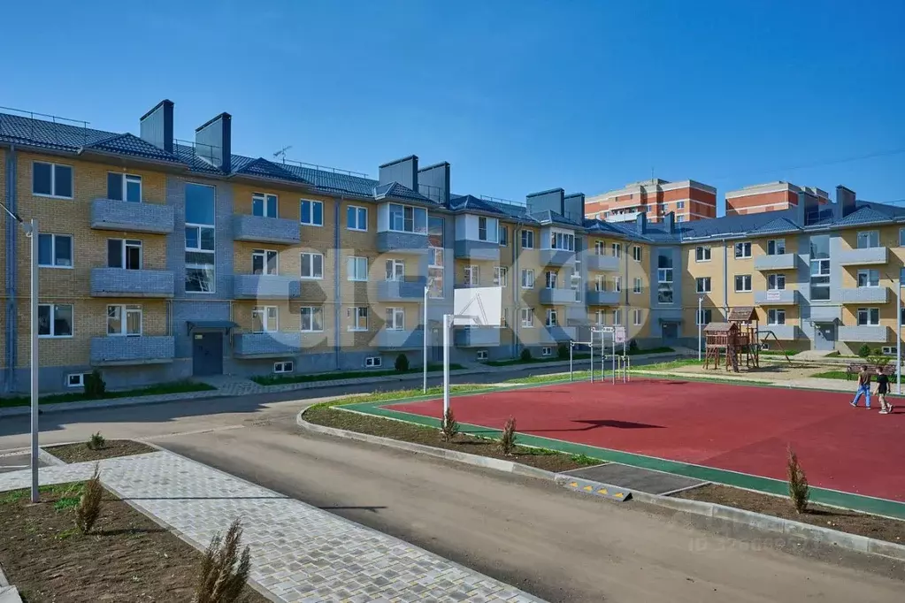 2-к кв. Краснодарский край, Кореновск ул. Таманская, 3к2 (79.25 м) - Фото 1