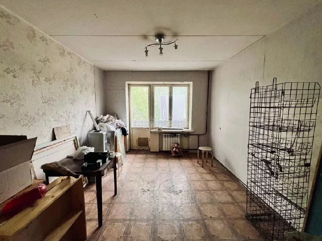 Продается комната в 3-комнатной квартире - Фото 1