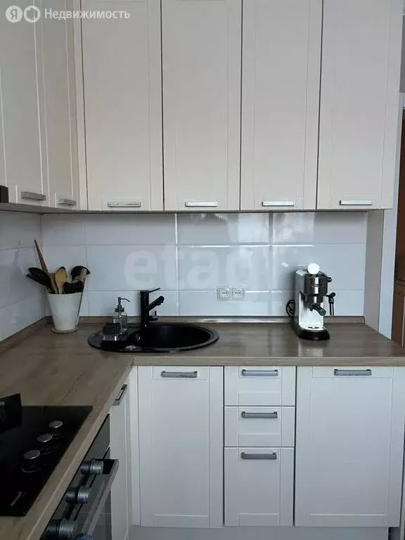 3-комнатная квартира: Новый Уренгой, район Северная Жилая Часть, ... - Фото 2