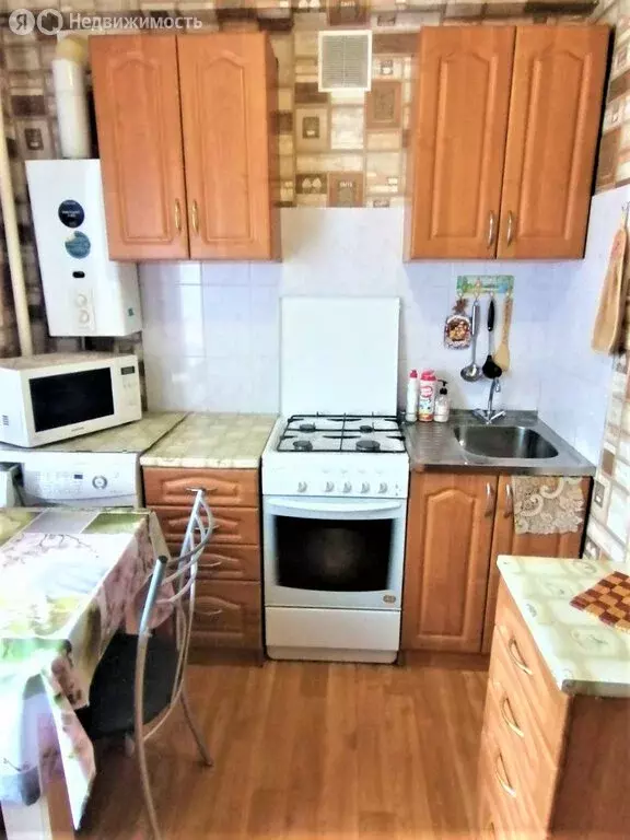 2-комнатная квартира: Ухта, Чибьюский переулок, 3 (44.4 м) - Фото 1