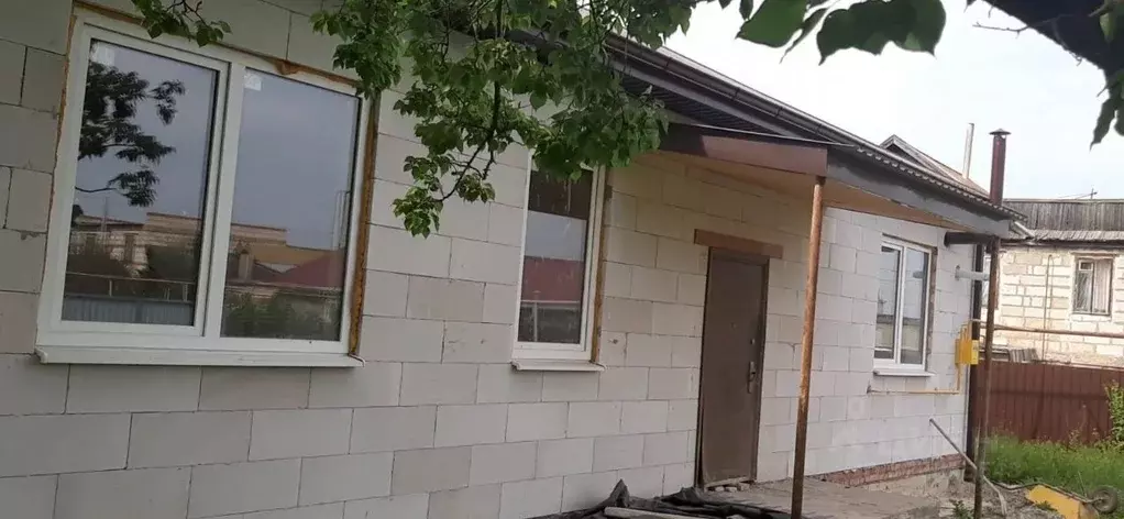 Дом в Астраханская область, Приволжский район, с. Фунтово-1 ул. ... - Фото 2