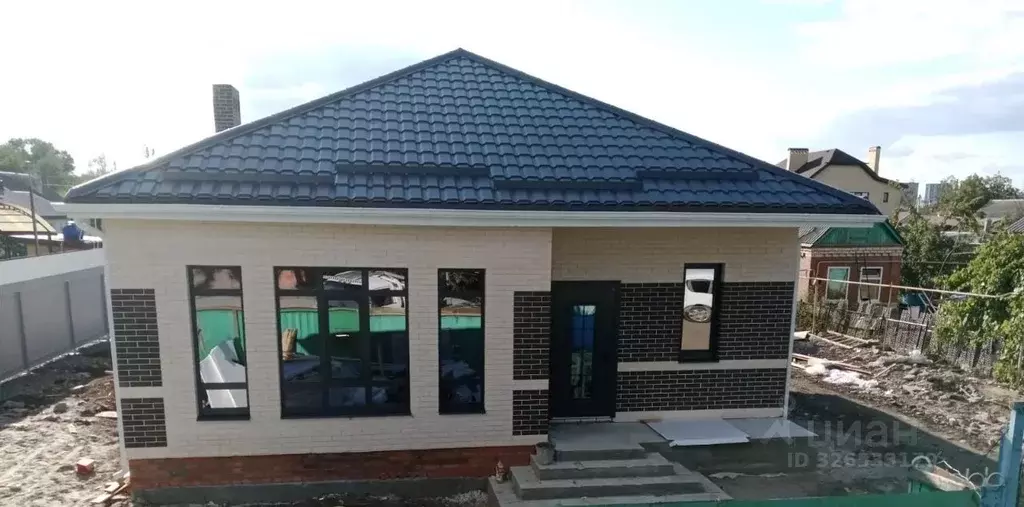 Дом в Ростовская область, Азовский район, Поселок Красный сад, Красный ... - Фото 1