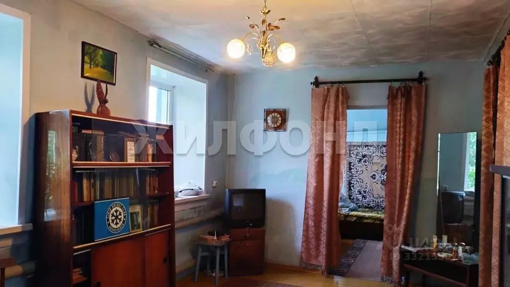 3-к кв. Новосибирская область, Колыванский район, с. Сидоровка ул. ... - Фото 1