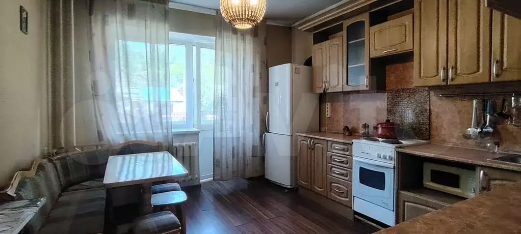 2-к. квартира, 67 м, 1/2 эт. - Фото 1