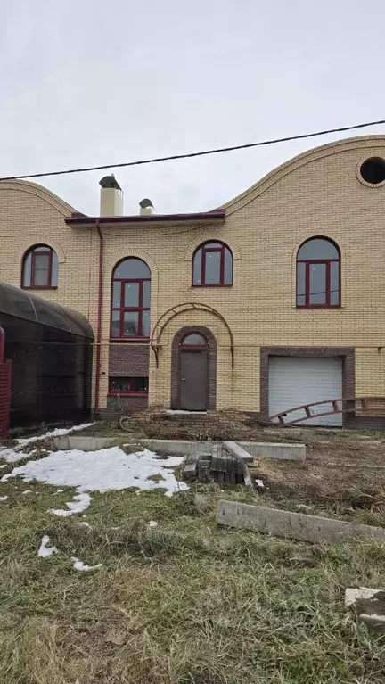 Таунхаус в Омская область, Омск Щедрая ул., 20к3 (197 м) - Фото 1