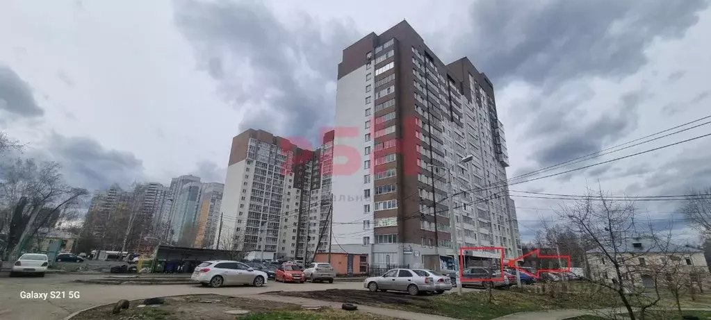 Офис в Свердловская область, Екатеринбург Вторчермет жилрайон, пер. ... - Фото 1