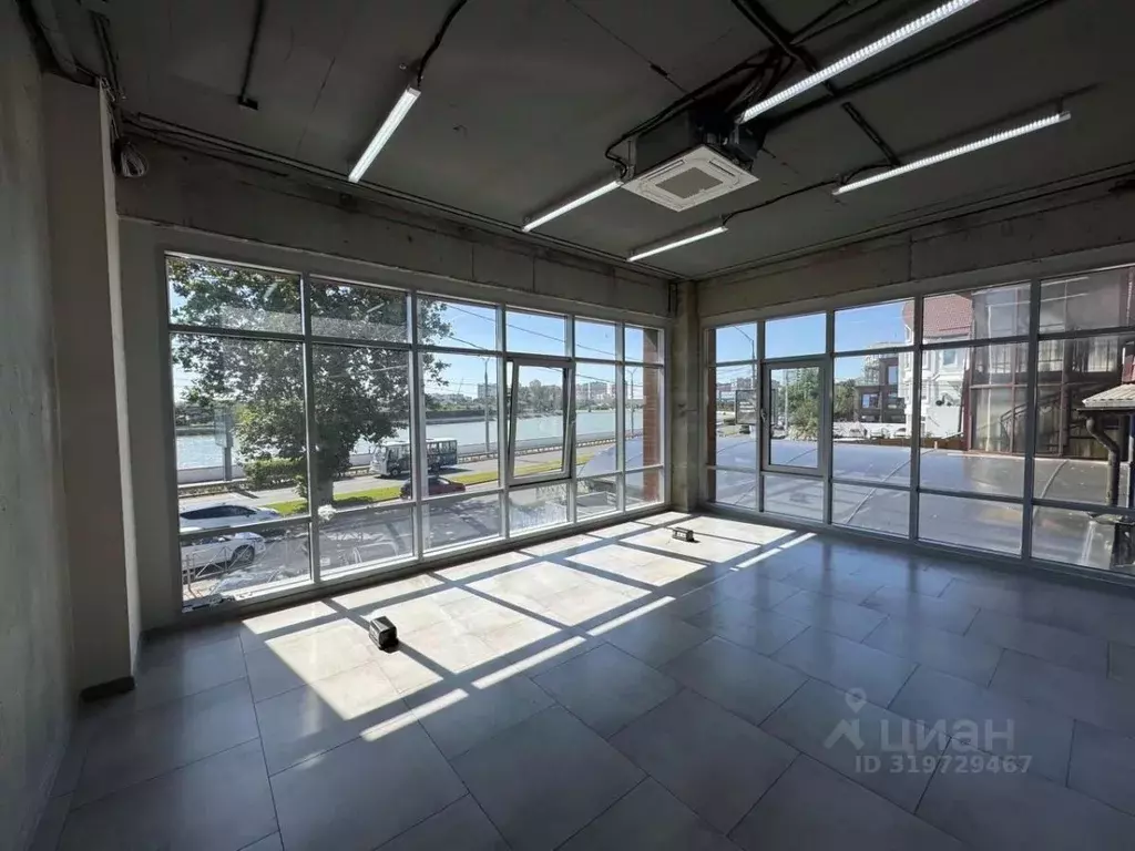 Офис в Краснодарский край, Краснодар Центральный мкр, ул. Карасунская ... - Фото 1