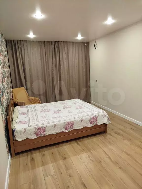 1-к. квартира, 33 м, 1/9 эт. - Фото 0