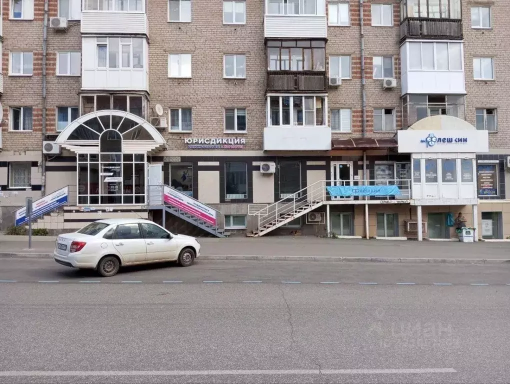 Помещение свободного назначения в Удмуртия, Ижевск Красноармейская ... - Фото 0