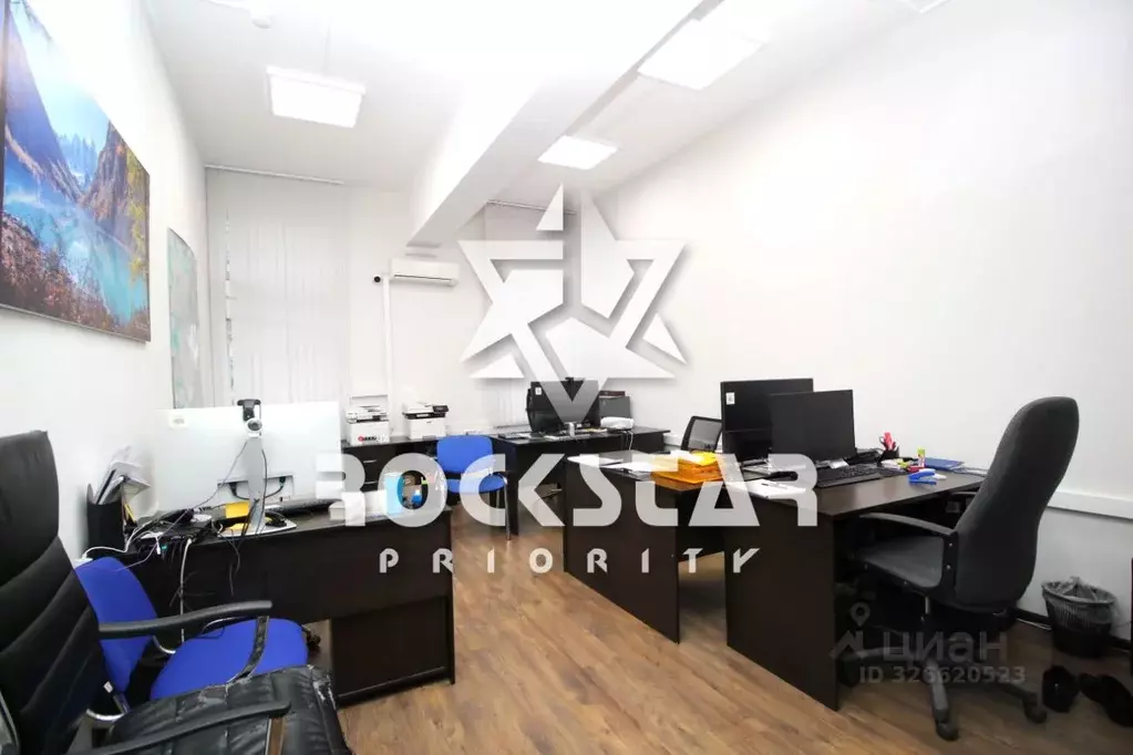 Помещение свободного назначения в Москва Волоколамское ш., 1С1 (26 м) - Фото 1