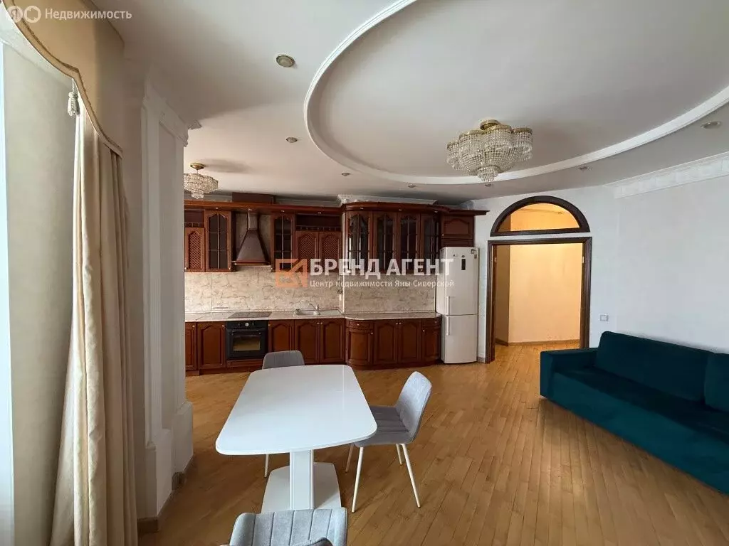 2-комнатная квартира: Белгород, Свято-Троицкий бульвар, 11 (95 м) - Фото 1