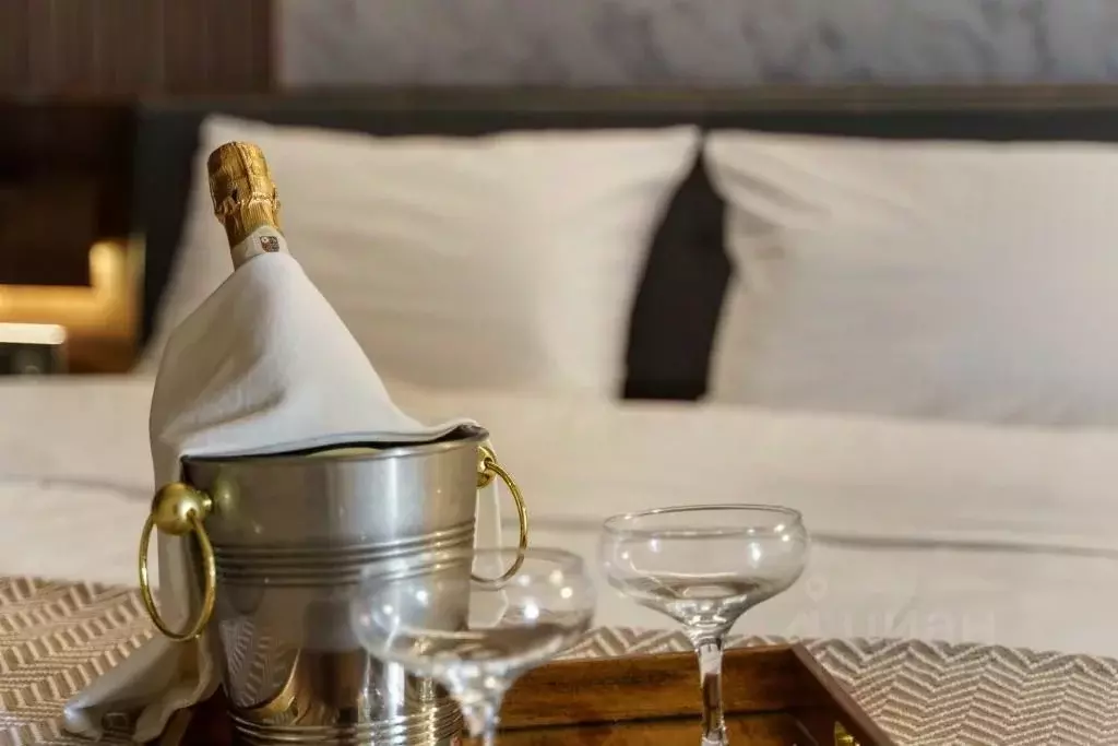 1-к кв. Тюменская область, Тюмень Новгородская ул., 22 (43.0 м) - Фото 1