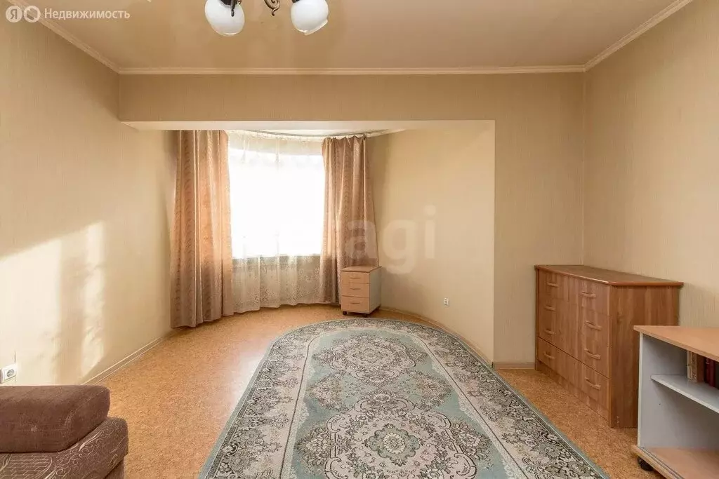 1-комнатная квартира: Тюмень, улица Клары Цеткин, 29к6 (43.5 м) - Фото 1