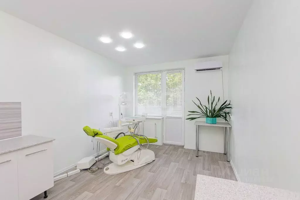 Помещение свободного назначения в Краснодарский край, Краснодар ул. ... - Фото 2