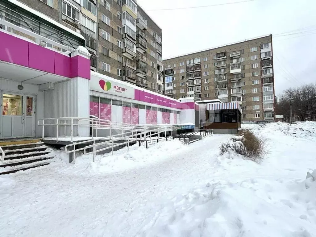 Торговая площадь в Удмуртия, Ижевск Восточная ул., 32 (187 м) - Фото 1