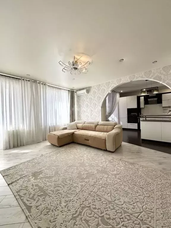 2-к кв. Татарстан, Казань ул. Нигматуллина, 5 (80.0 м) - Фото 1