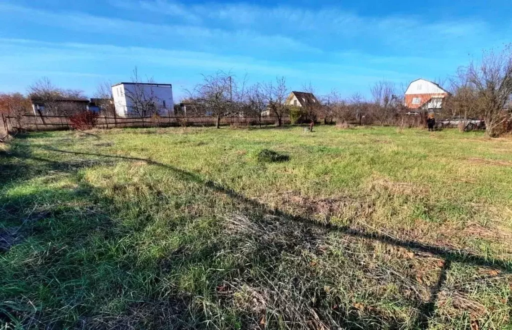 Участок в Краснодарский край, Краснодар Урожай СТ, ул. Садовая (4.0 ... - Фото 1