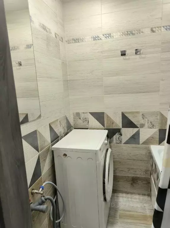 3-к кв. Иркутская область, Иркутск ул. Иосифа Уткина, 30 (69.1 м) - Фото 1