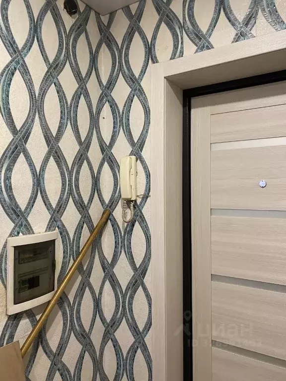 1-к кв. Челябинская область, Челябинск ул. Калмыкова, 7 (31.8 м) - Фото 2