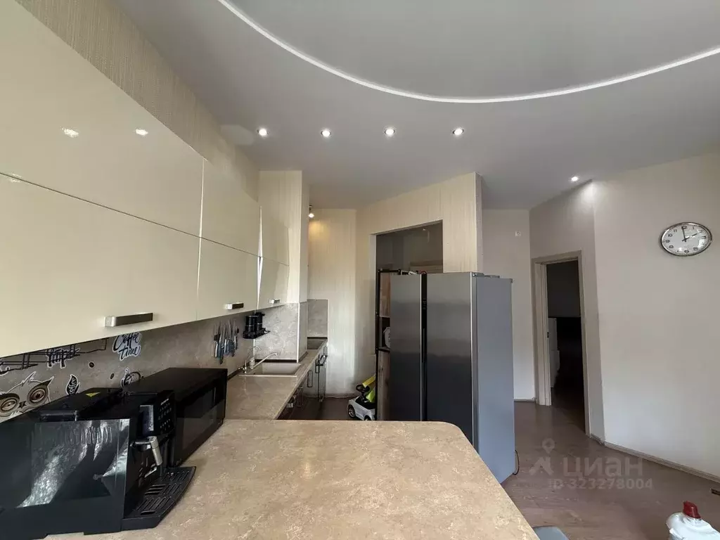 3-к кв. Омская область, Омск Старгород мкр, ул. Тютчева, 8 (66.0 м) - Фото 1