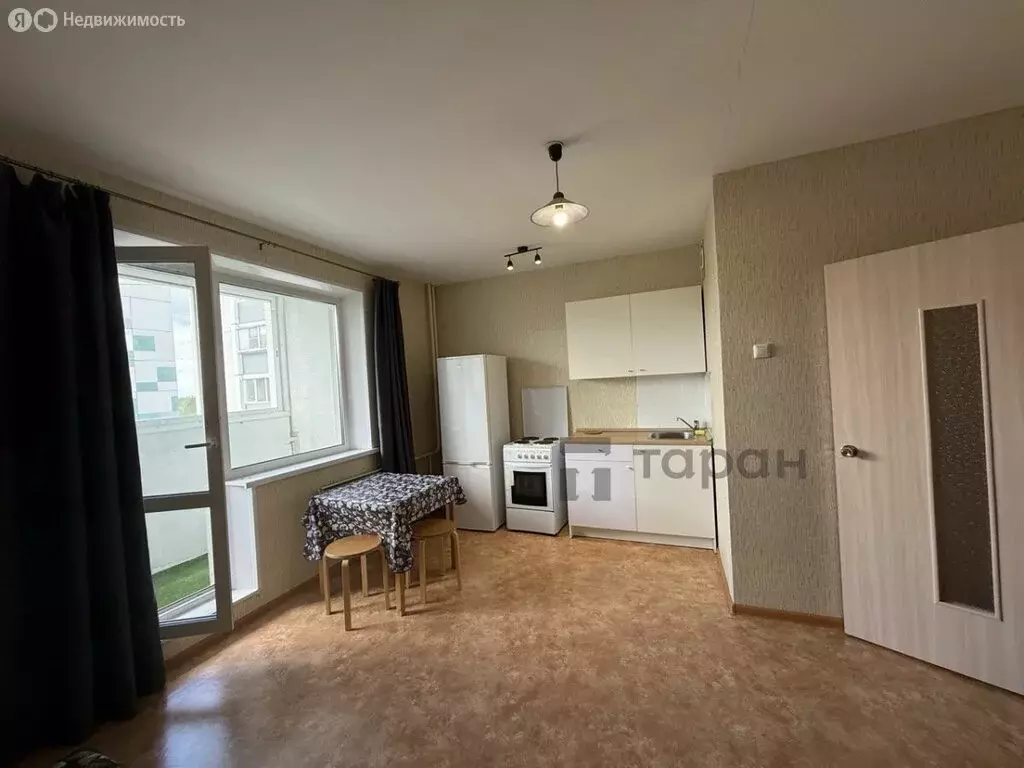 Квартира-студия: Челябинск, улица Александра Шмакова, 38 (23.9 м) - Фото 0