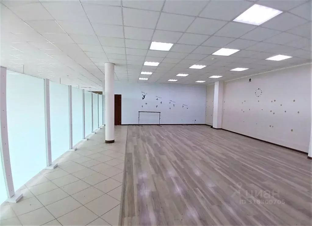 Помещение свободного назначения в Волгоградская область, Городище рп ... - Фото 0