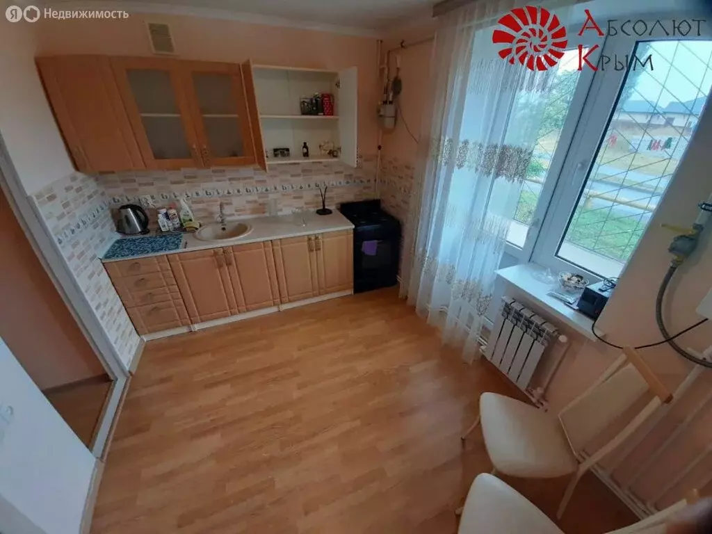 2-комнатная квартира: Кировское, улица Дзержинского, 24 (52 м) - Фото 0