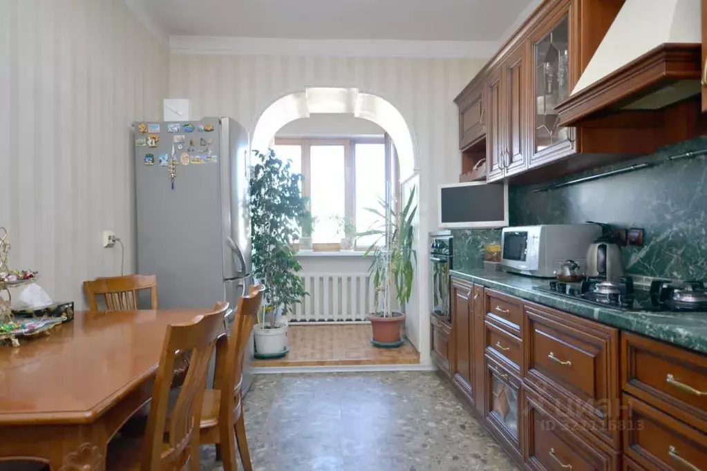 3-к кв. Саха (Якутия), Якутск ул. Стадухина, 82/1 (70.3 м) - Фото 1