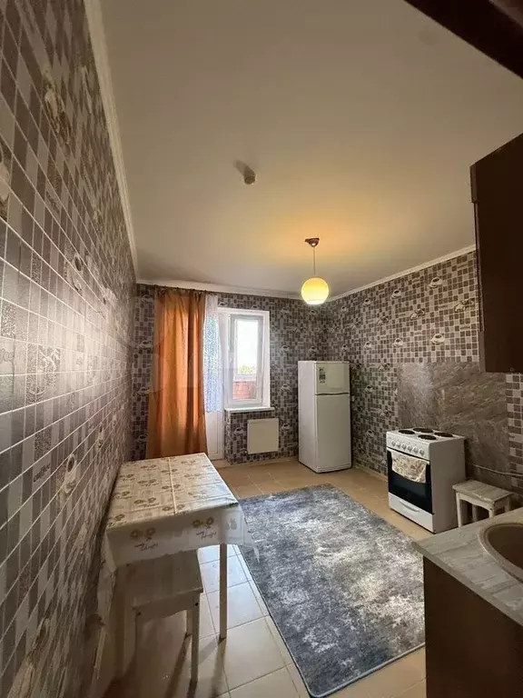 1-к. квартира, 45 м, 5/17 эт. - Фото 0