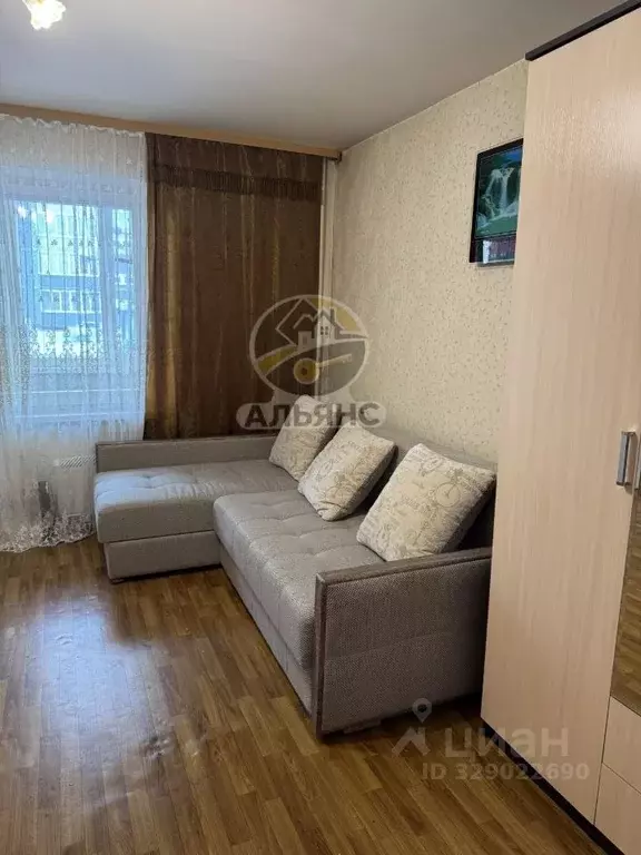 2-к кв. Ямало-Ненецкий АО, Новый Уренгой Сибирская ул., 65 (58.0 м) - Фото 2