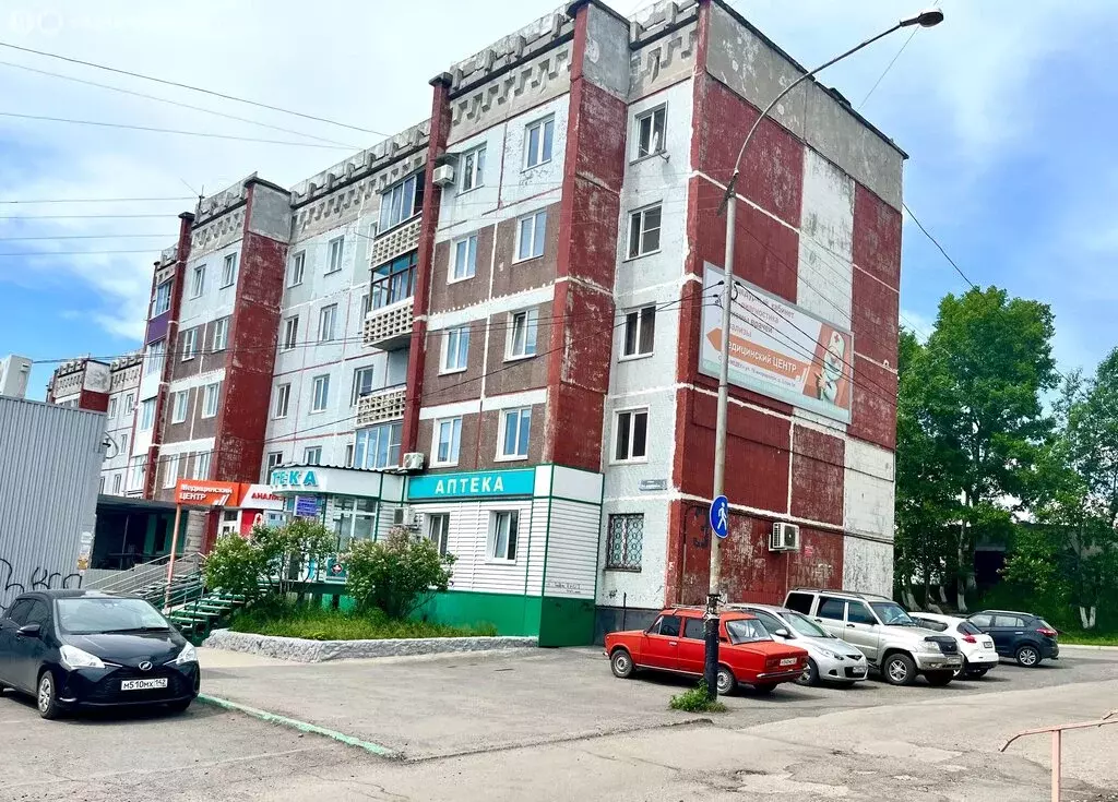 3-комнатная квартира: Прокопьевск, микрорайон Тырган, 10-й микрорайон, ... - Фото 1