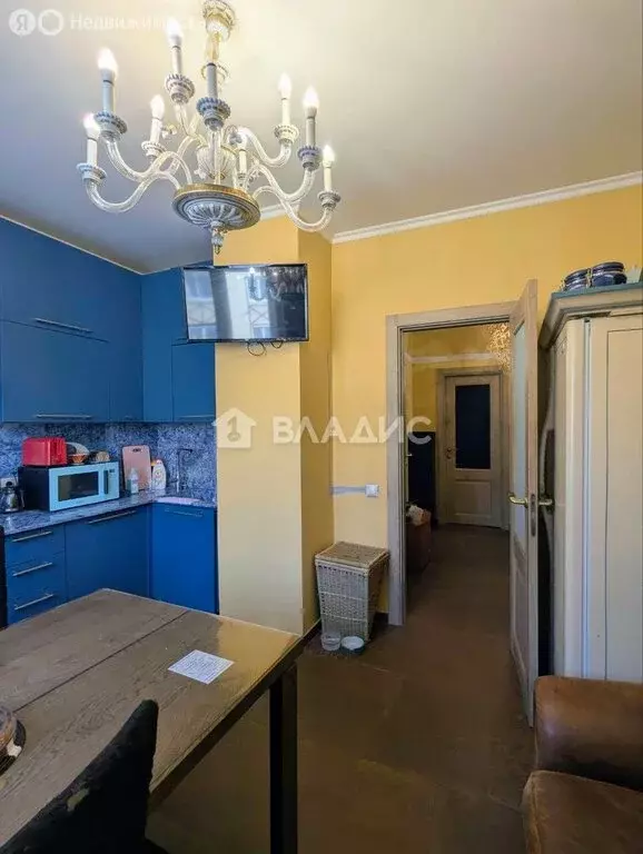 3-комнатная квартира: деревня Солманово, территория МЖК Изумрудная ... - Фото 2