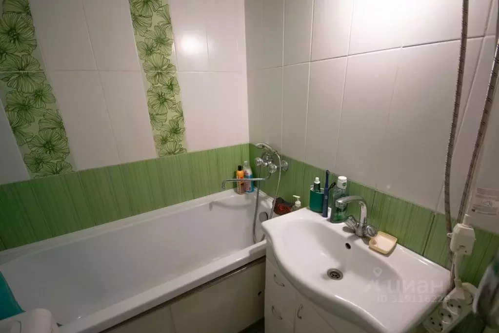 2-к кв. Хабаровский край, Хабаровск Владивостокская ул., 61 (57.0 м) - Фото 0