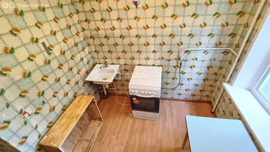 1-комнатная квартира: Брянск, улица Горбатова, 1 (29.5 м) - Фото 0