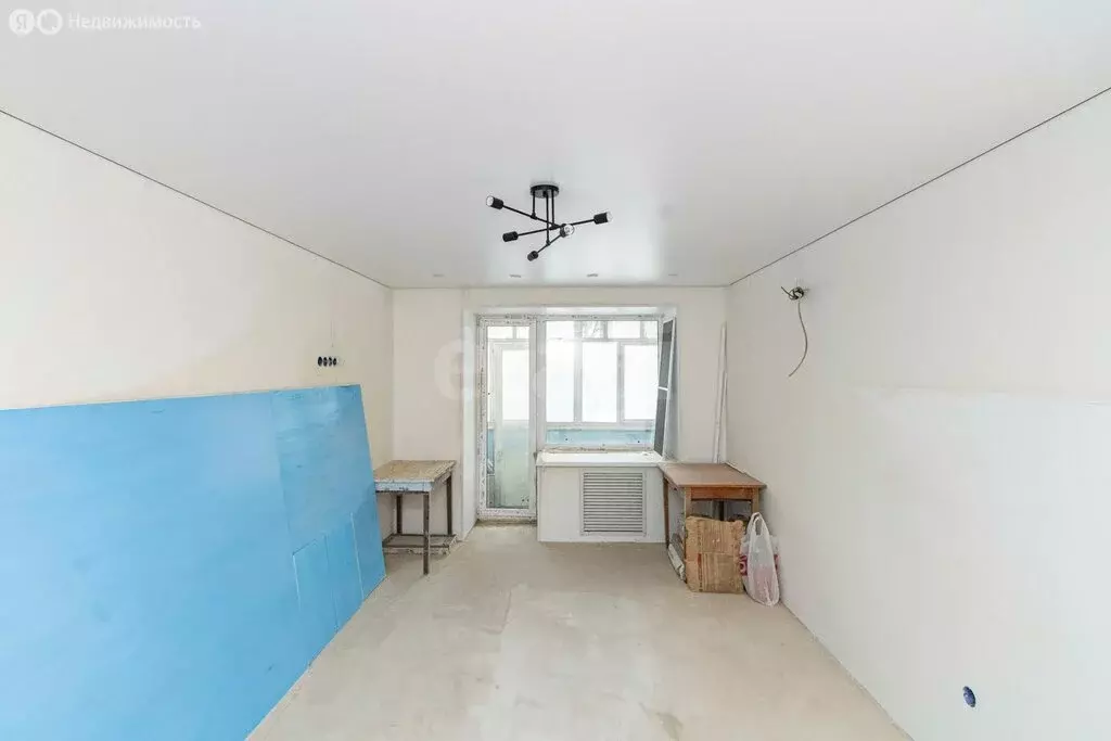 1-комнатная квартира: Тюмень, улица Республики, 196 (44 м) - Фото 2