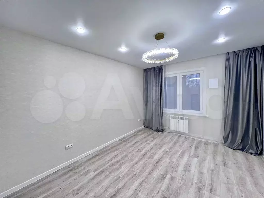 4-к. квартира, 83 м, 2/9 эт. - Фото 1