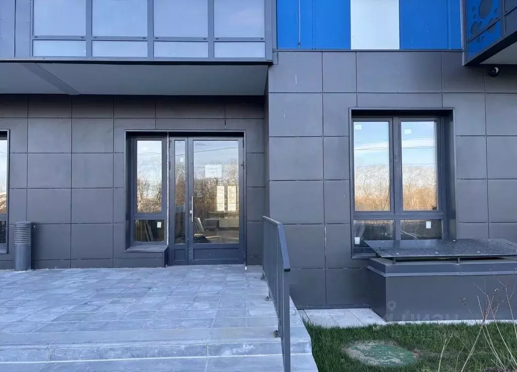 Помещение свободного назначения в Ленинградская область, Гатчина ул. ... - Фото 1