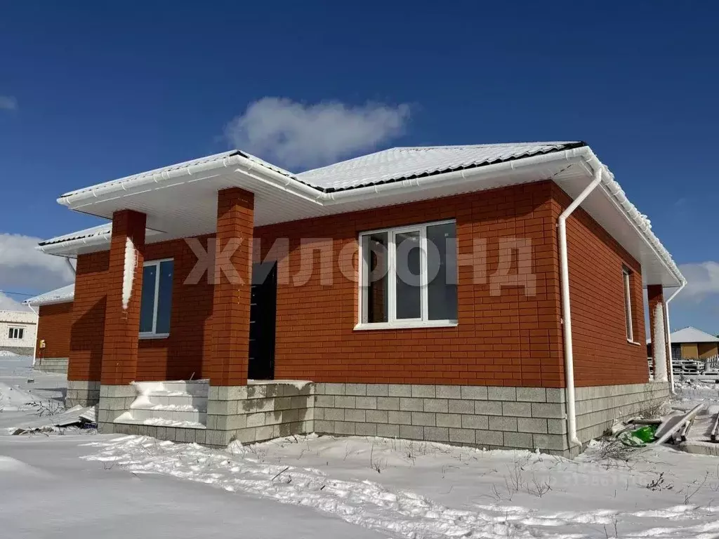 Дом в Белгородская область, Строитель Яковлевский городской округ, ... - Фото 0